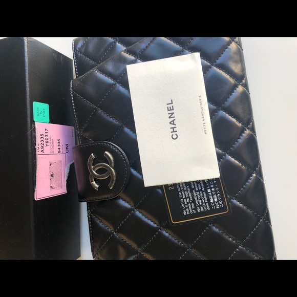 Chanel Envelope Clutch Black Calfskin - Picture 2 of 8